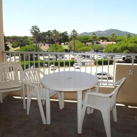 Apartment Hyeres, 1 Piece, 4 Personnes - Fr-1-335-136
